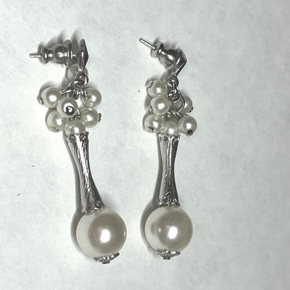 Vintage Faux-Pearl Drop Dangle Earrings - Picture 1 of 6